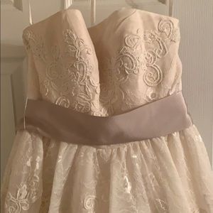 Wedding dress